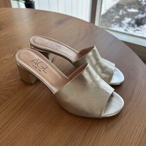 AGL Metallic Block Heel Mules